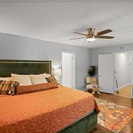 Вилла Uf Sunshine House - Patio & Bbq - Chef Kitchen - Ev Car Station - Upscale Neighborhood! Гейнсвилл Экстерьер фото