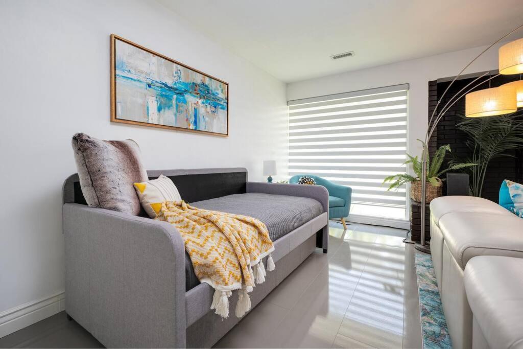 Вилла Uf Sunshine House - Patio & Bbq - Chef Kitchen - Ev Car Station - Upscale Neighborhood! Гейнсвилл Экстерьер фото